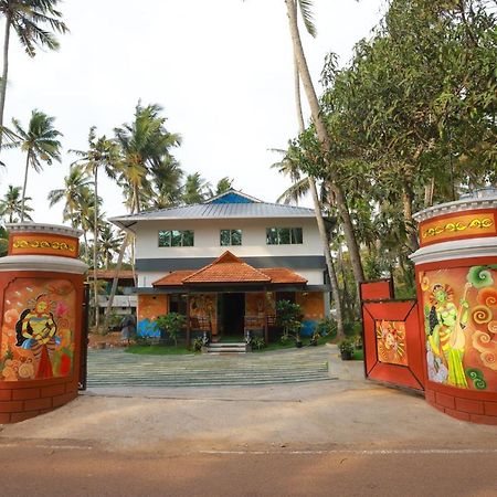 Malavikas Black Beach Resort Varkala Luaran gambar
